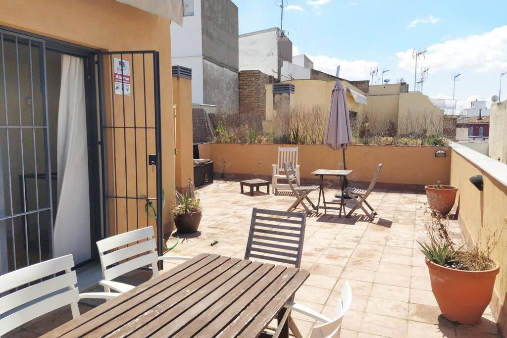 Penthouse Near Cathedral Private Rooftop Private Parking Séville Extérieur photo