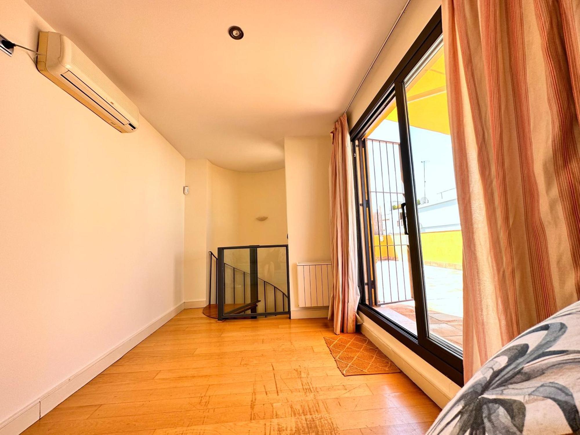 Penthouse Near Cathedral Private Rooftop Private Parking Séville Extérieur photo