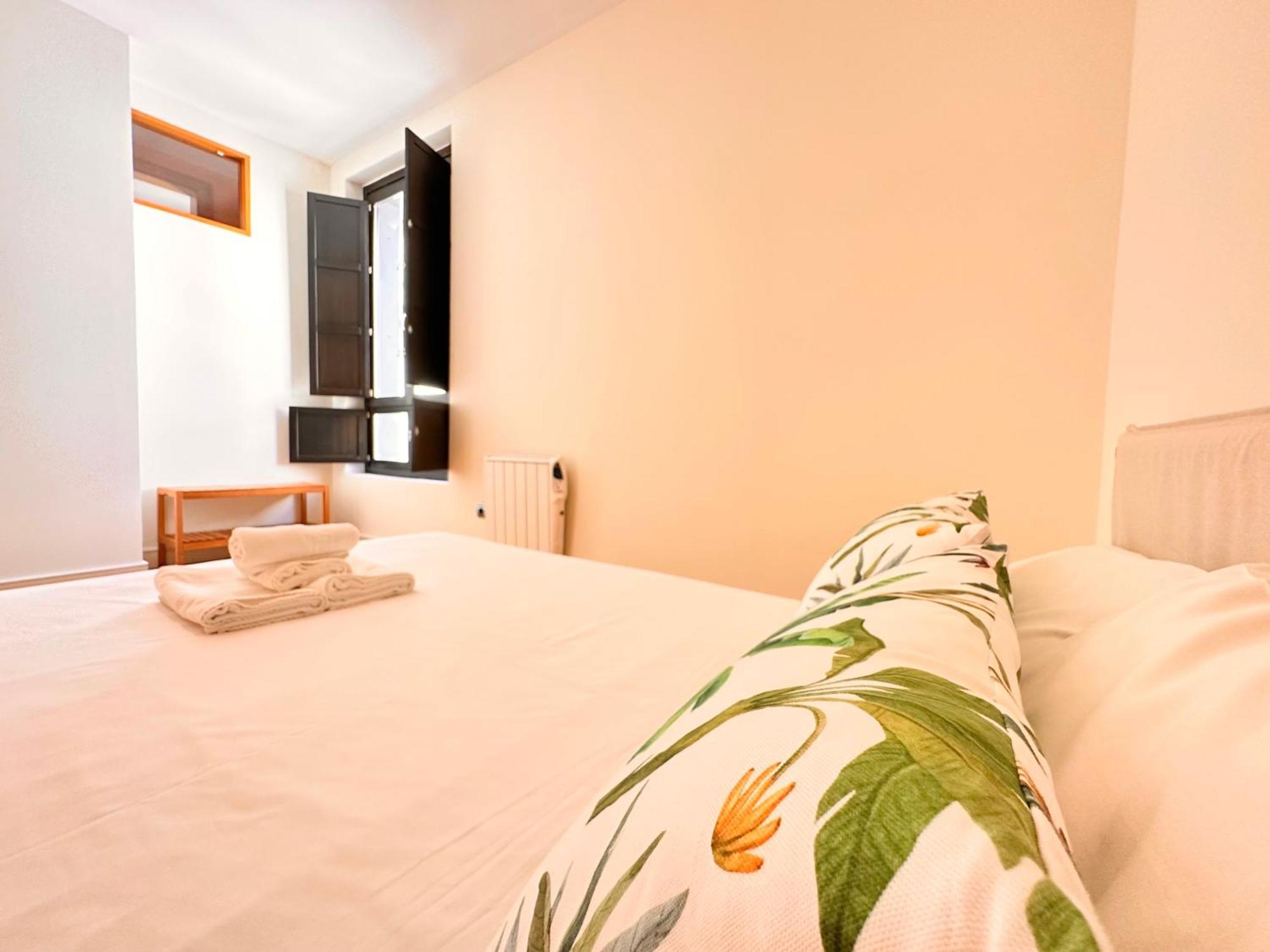 Penthouse Near Cathedral Private Rooftop Private Parking Séville Extérieur photo